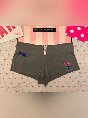 VS PINK VINTAGE LIMITED EDITION PHILADELPHIA PHILLIES GRAY EMBROIDERED SHORTS LG